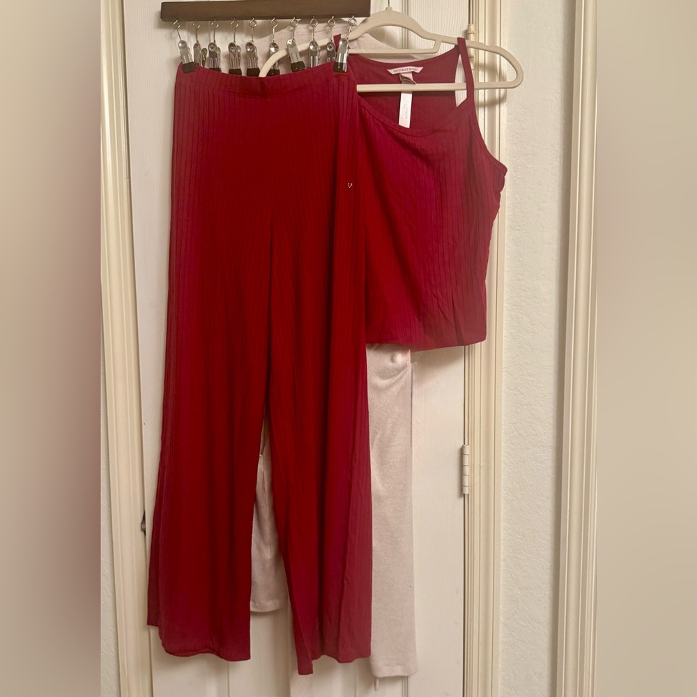 NWT Victorias Secret Red Lounge/Sleep Set-  M